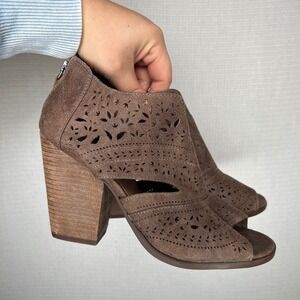 Not Rated‎ Women's Brown Peep Toe Cutout Block Heel Booties Size 10
